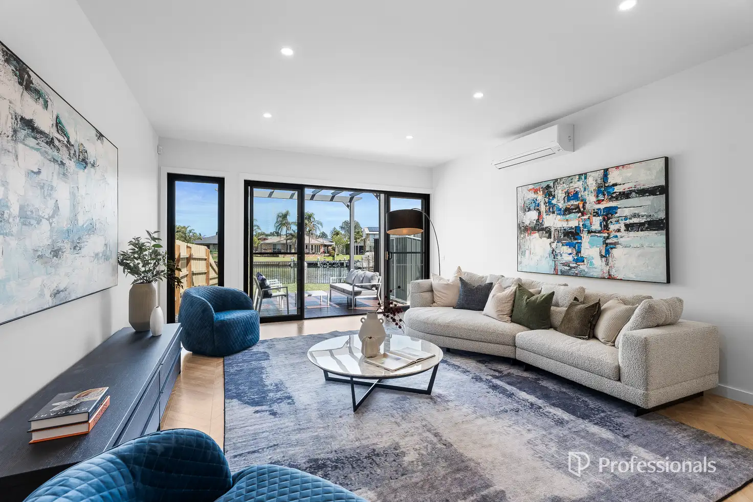 Main view of Homely townhouse listing, 4B Clematis Court, Patterson Lakes VIC 3197