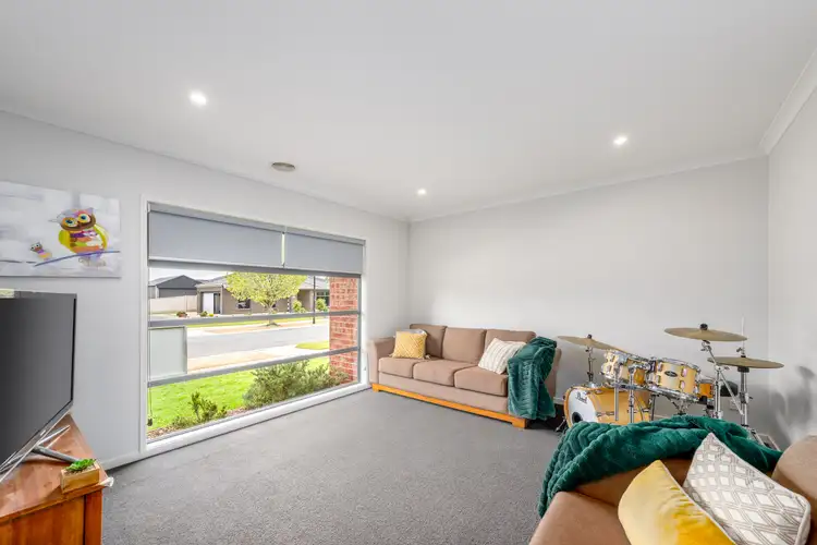Fifth view of Homely house listing, 7 Aspendale Crescent, Shepparton VIC 3630