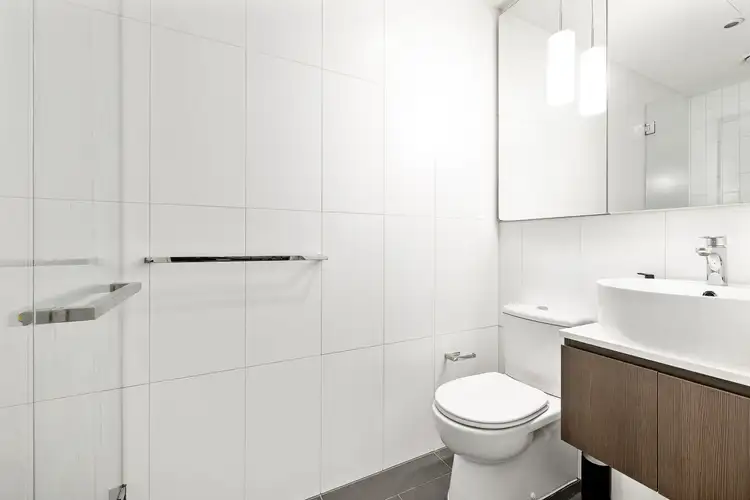 Fourth view of Homely apartment listing, 1901/229 Toorak Road, South Yarra VIC 3141