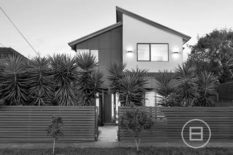 Main view of Homely townhouse listing, 1/16 Snell Grove, Pascoe Vale VIC 3044