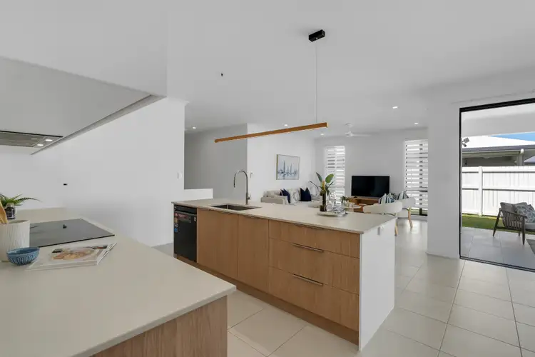 Sixth view of Homely house listing, 14 Yarraden Way, Smithfield QLD 4878