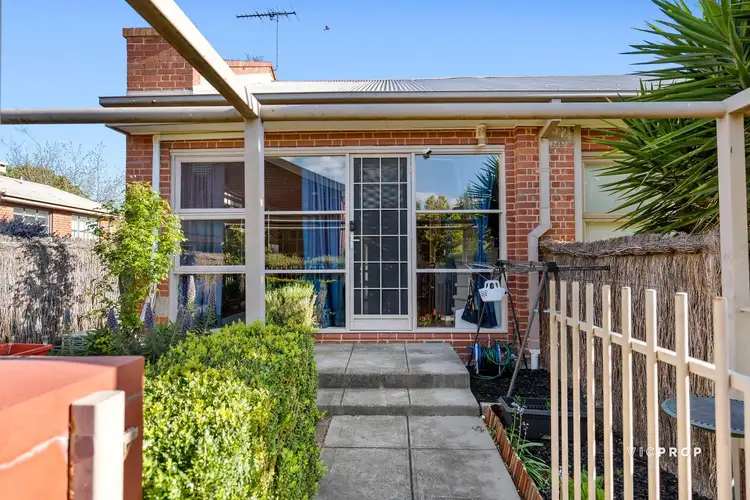 13 Parade Square, Maribyrnong VIC 3032