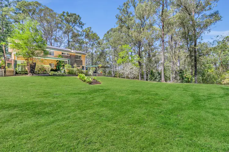 750 Hawkesbury Road, Anstead QLD 4070