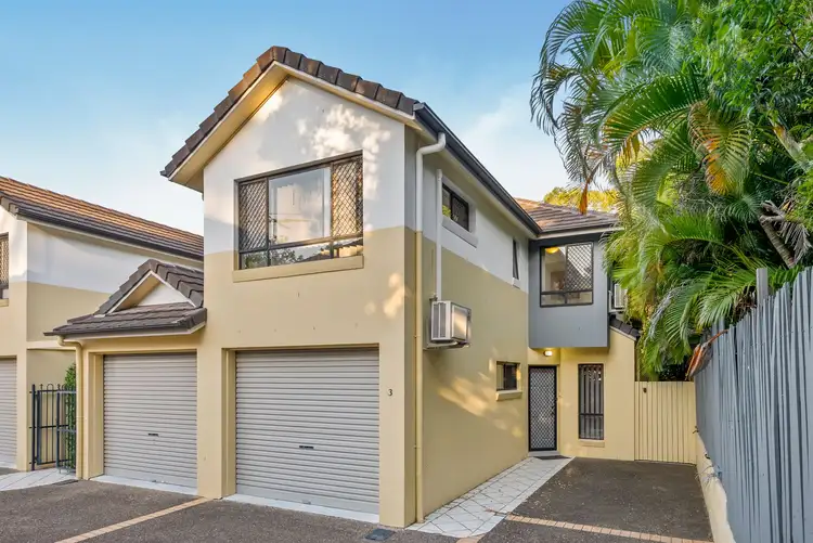 3/8 Sundridge Street, Taringa QLD 4068