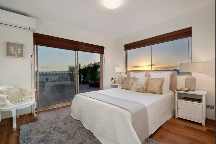 Third view of Homely apartment listing, 5/74-78 Crown Road, Queenscliff NSW 2096