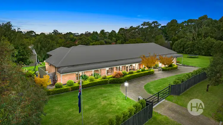 19 Compass Court, Somerville VIC 3912