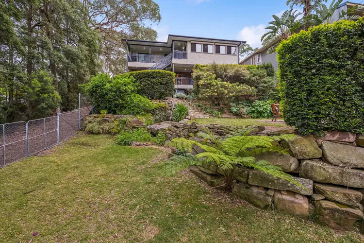 81 Roberts Parade, Hawkesbury Heights NSW 2777