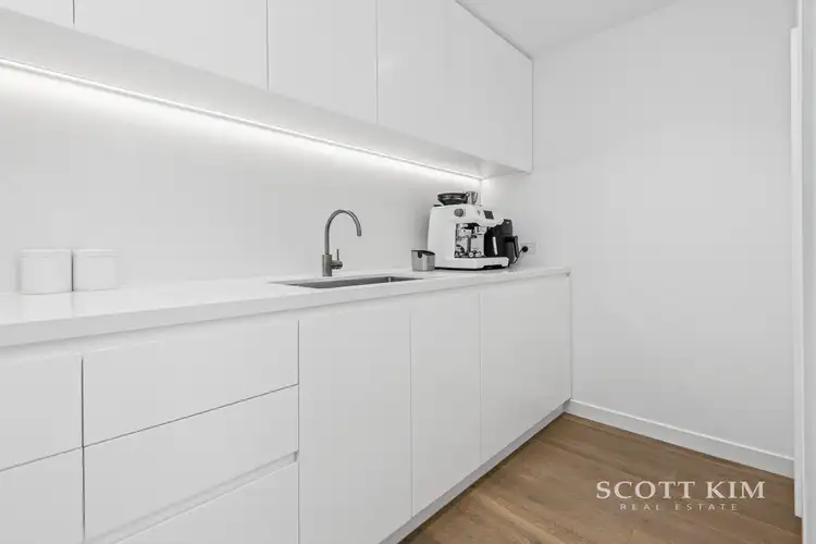 Sixth view of Homely apartment listing, 301/589 Toorak Road, Toorak VIC 3142