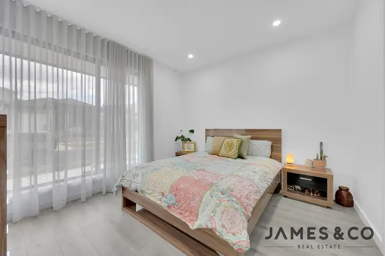 Second view of Homely house listing, 5 Astrea Place, Greenvale VIC 3059