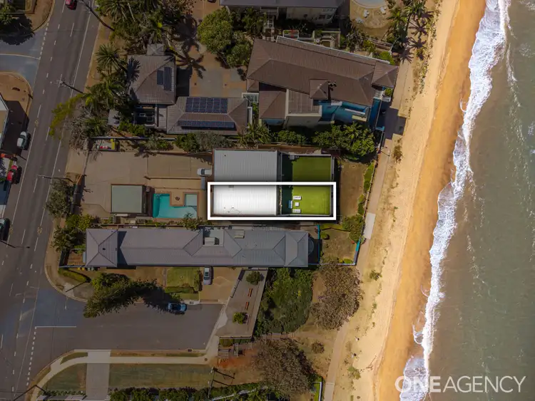 4/108 Prince Edward Parade, Scarborough QLD 4020