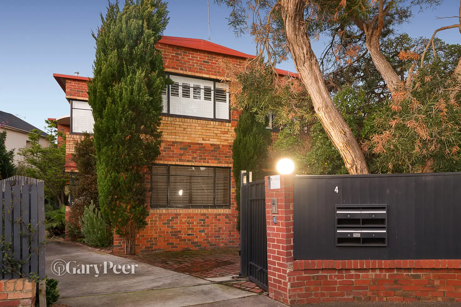 Main view of Homely apartment listing, 2/4 Eildon Court, St Kilda VIC 3182