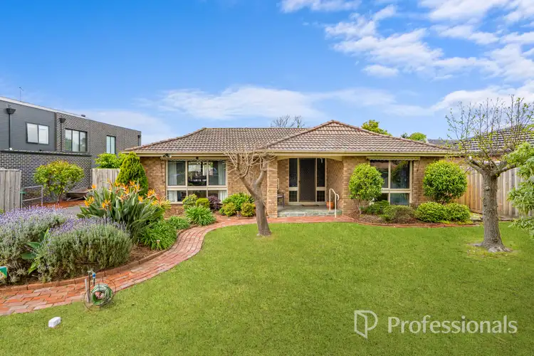 26 Roehampton Avenue