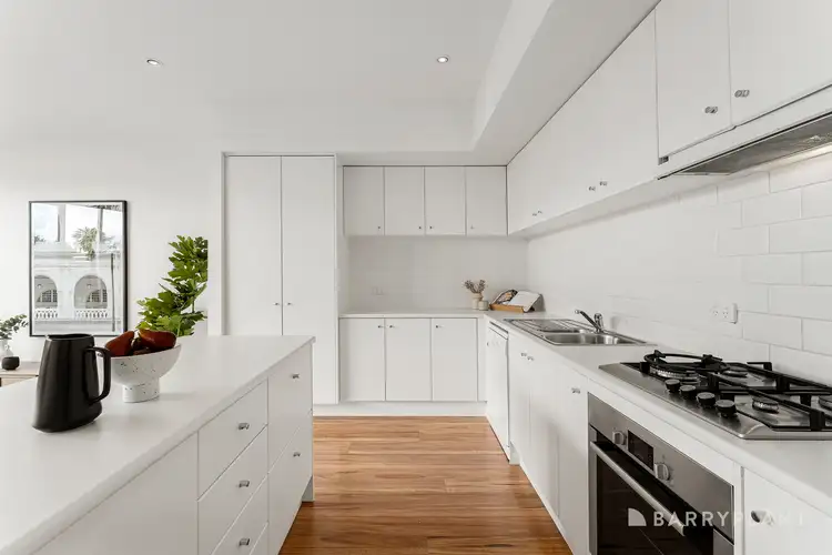 Sixth view of Homely apartment listing, 1/555 Main Street, Mordialloc VIC 3195