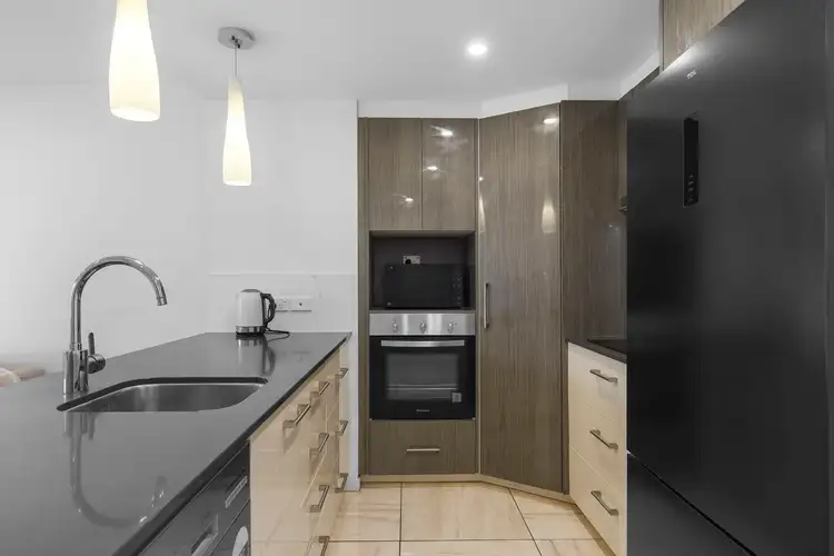 Fifth view of Homely unit listing, 8/17 Mayhew Street, Sherwood QLD 4075