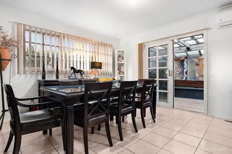 Fifth view of Homely unit listing, 2/24 Moresby Avenue, Bulleen VIC 3105