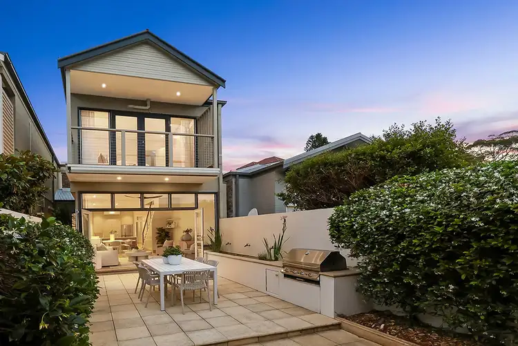 32 Pine Street, Manly NSW 2095