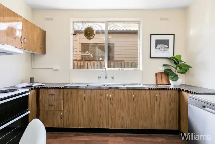 Sixth view of Homely apartment listing, 2/13 Dover Road, Williamstown VIC 3016