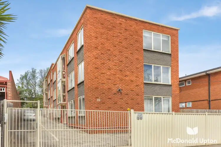1/65 Bayswater Road, Kensington VIC 3031