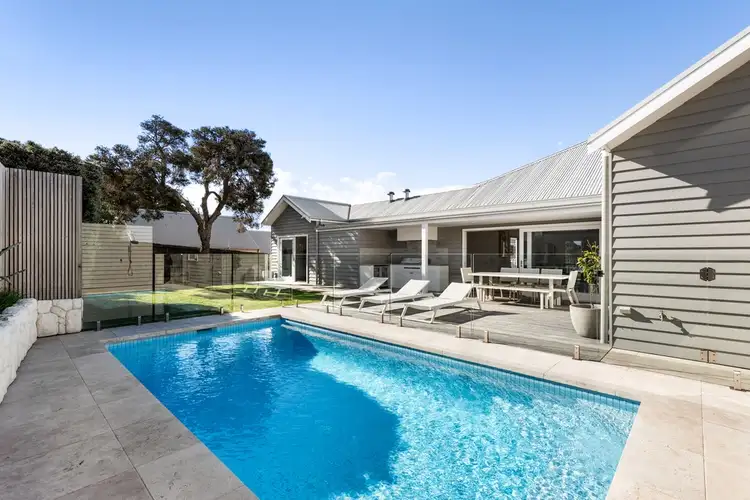 6 Pekina Square, Sorrento VIC 3943