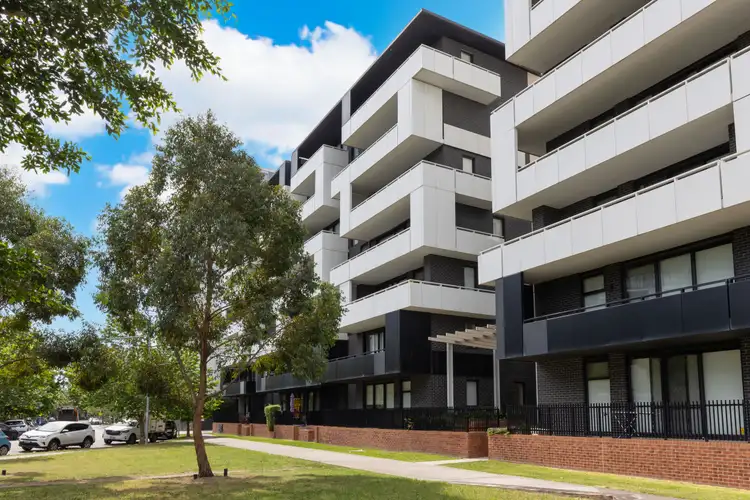 101D Lord Sheffield Circuit