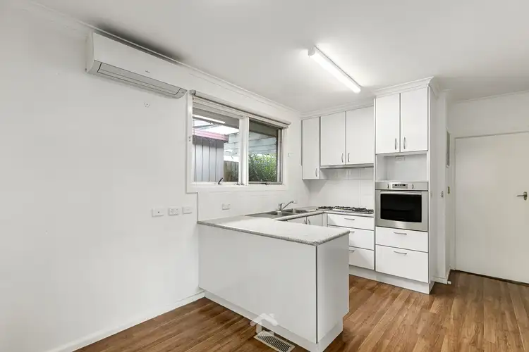 Fourth view of Homely house listing, 6 Timbertop Drive, Vermont VIC 3133