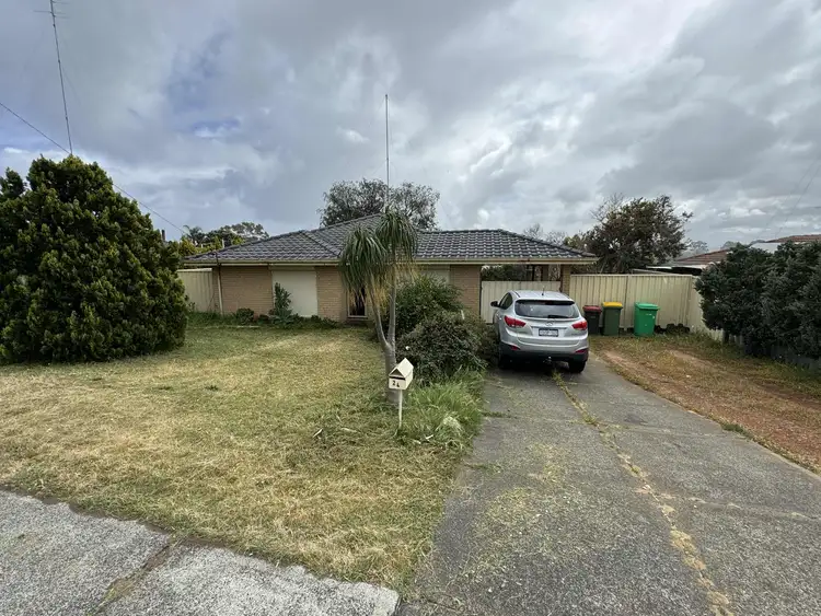 24 Lockwood Crescent