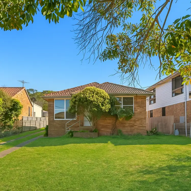 Fourth view of Homely house listing, 24 De Chair Road, Narraweena NSW 2099
