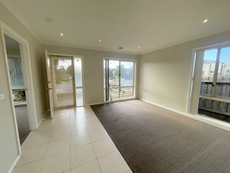Second view of Homely house listing, 21 Horseshoe Circuit, Truganina VIC 3029
