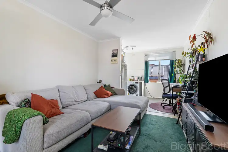 Fourth view of Homely block of units listing, 1-6/5 Clarke Street, Elwood VIC 3184