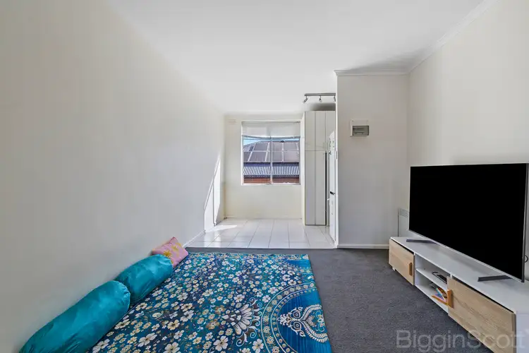 Fifth view of Homely block of units listing, 1-6/5 Clarke Street, Elwood VIC 3184