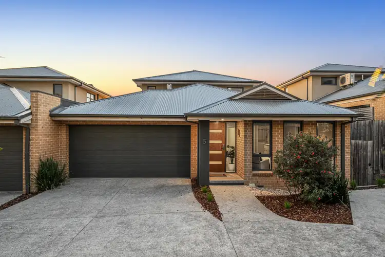 5 Cherry Lane, Montrose VIC 3765