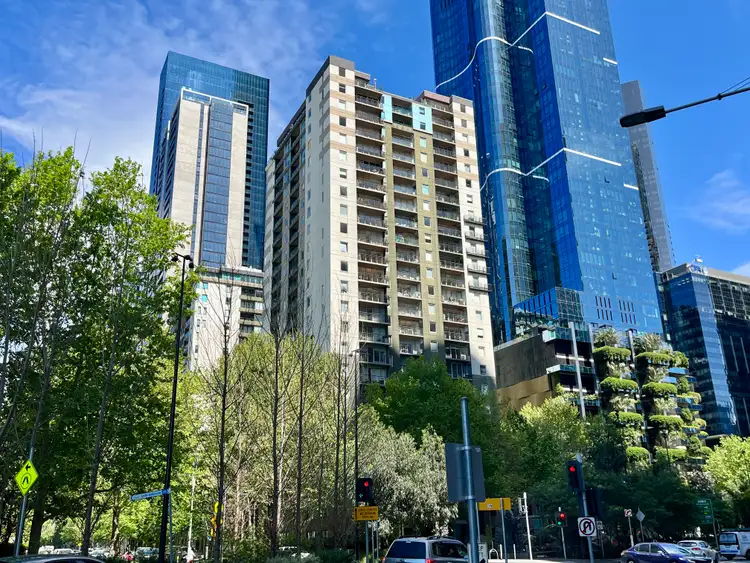 Main view of Homely apartment listing, 32/88 Southbank Boulevard, Southbank VIC 3006