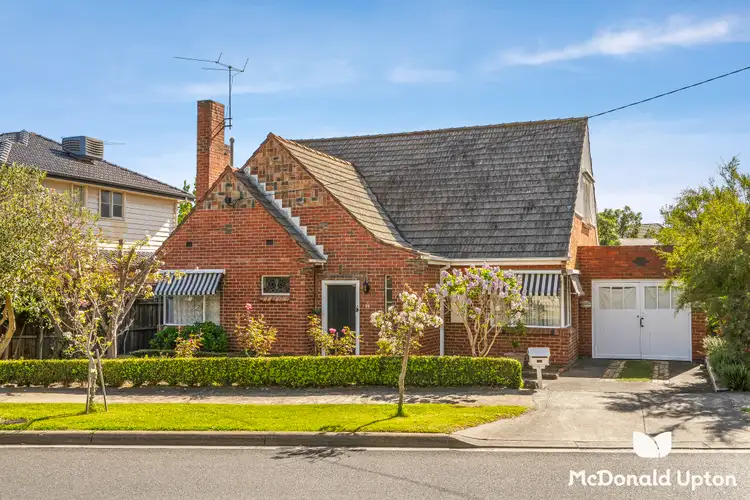 39 Houston Avenue, Strathmore VIC 3041