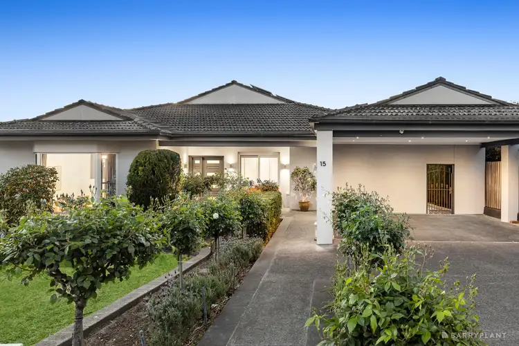 15 Toronto Avenue, Doncaster VIC 3108