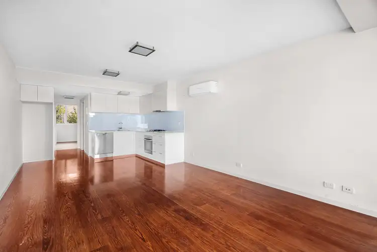 Second view of Homely unit listing, 7/25 Octavia Street, St Kilda VIC 3182