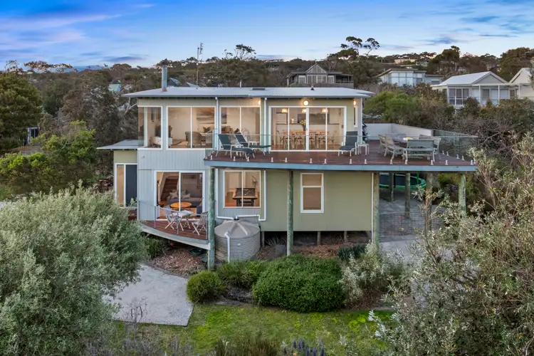 17 Seventh Avenue, Anglesea VIC 3230