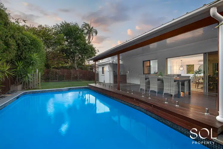 16 Montclair Street, Aspley QLD 4034