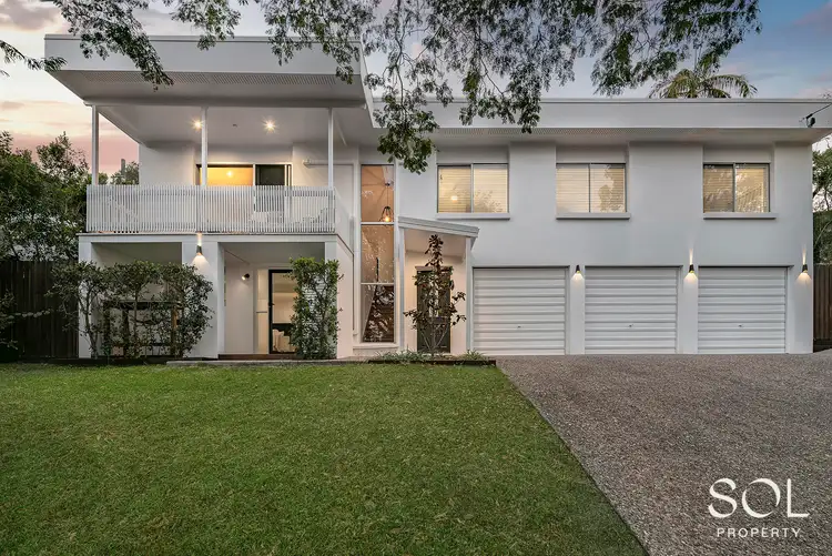 16 Montclair Street, Aspley QLD 4034