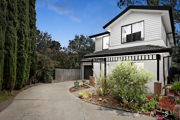 3/4 Kingsville Street, Kingsville VIC 3012