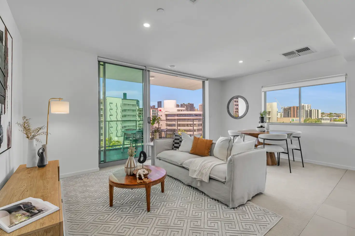 Main view of Homely unit listing, 31/27 Manning Street, Milton QLD 4064