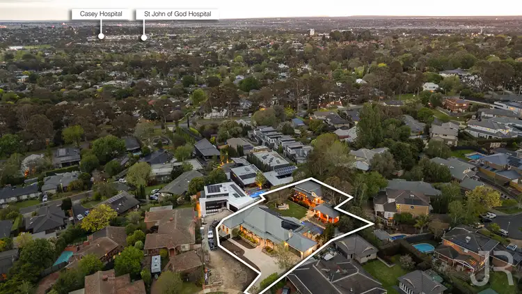 Second view of Homely house listing, 8 Clover Close, Berwick VIC 3806