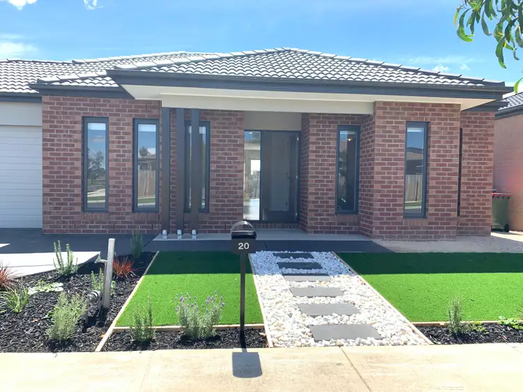 20 Bowral Avenue, Point Cook VIC 3030