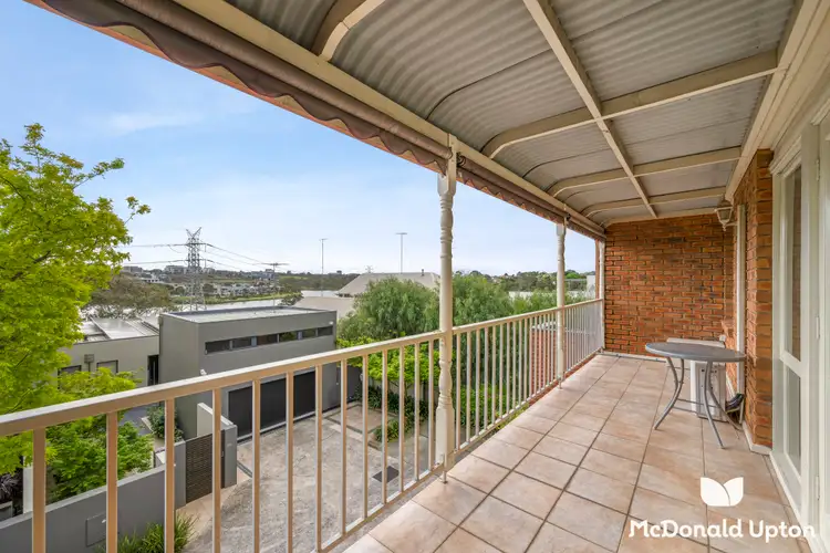 25 Fisher Parade, Ascot Vale VIC 3032