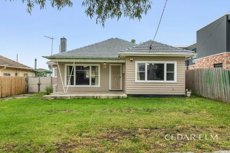 13 Isla Avenue, Glenroy VIC 3046