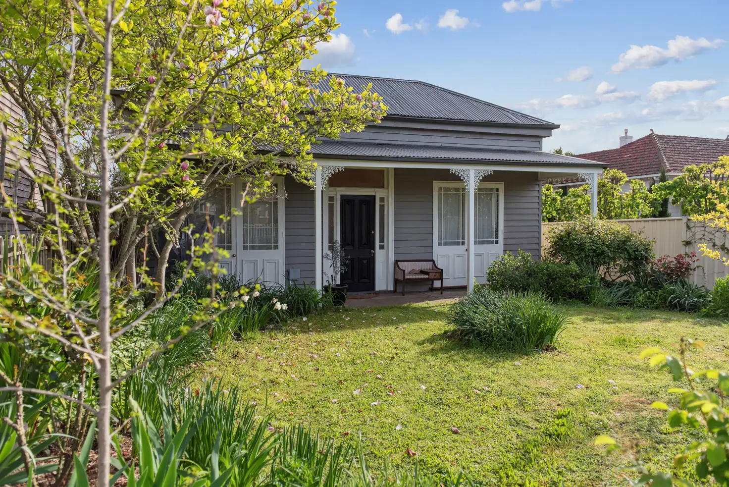 Main view of Homely house listing, 10 Piper Street, Kyneton VIC 3444