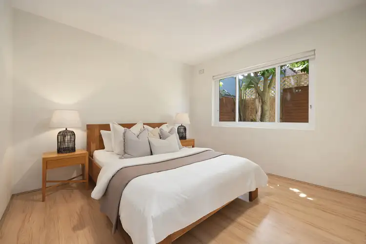 Fifth view of Homely apartment listing, 1/7 Parkview Road, Fairlight NSW 2094