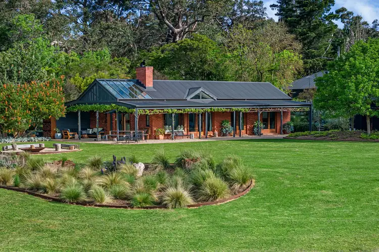 5 Whitehall Road, Flinders VIC 3929