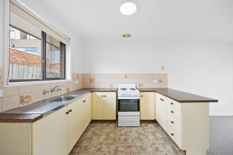Fifth view of Homely unit listing, 3/9 Alexander Street, Cranbourne VIC 3977