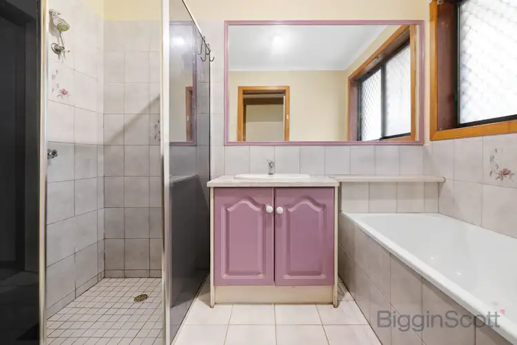 Sixth view of Homely house listing, 13 Lancelot Court, Kings Park VIC 3021