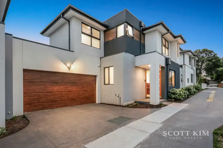 2/24 Wridgway Avenue, Burwood VIC 3125